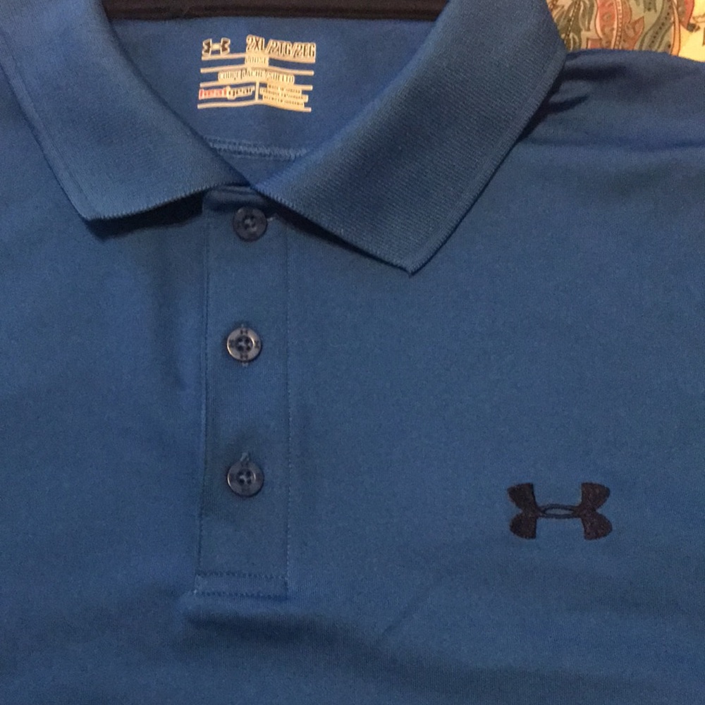 Polo - Picture 2 of 5